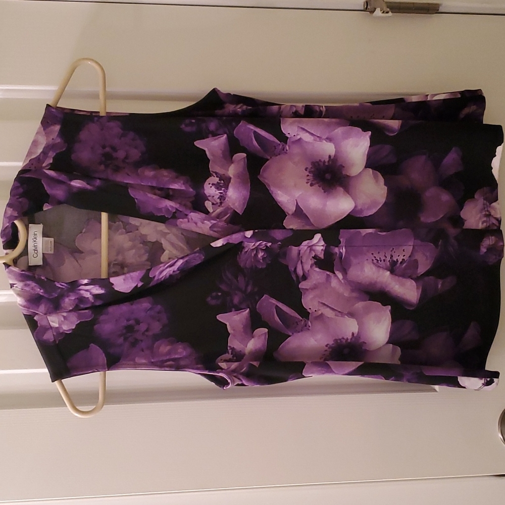 CALVIN KLEIN SUIT SEPARATES Sleeveless V-Neck Cami